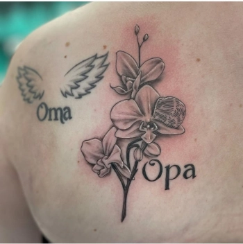 Tattoo bloem opa