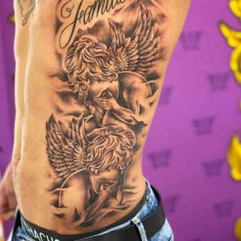 Tattoo engel zijkant 