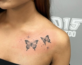 Tattoo vlinders zwart twinkels